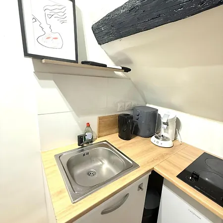 Le Marais Reaumur Charlot * Paris